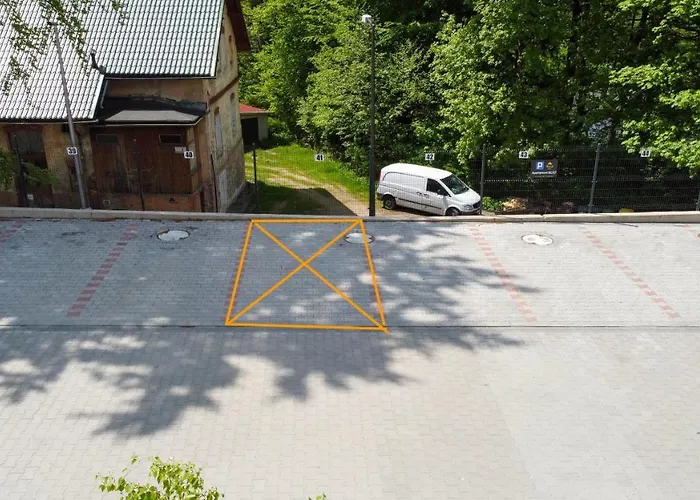 Krysztal Gorski - Stone Hill * Szklarska Poręba